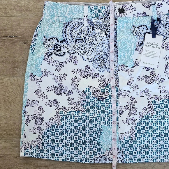 Paisley Floral Stretch Skort Womens Size 12 Pockets - Picture 4 of 7